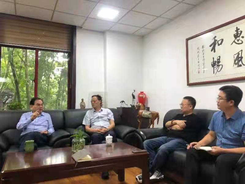 生態(tài)水泥公司黨委書(shū)記、董事長(cháng)張超暉赴陜煤集團5G+工業(yè)互聯(lián)網(wǎng)研究院同徐宗本院士交流座談