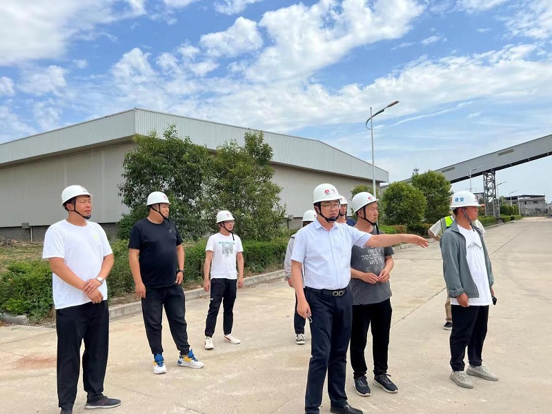 智引公司開(kāi)展節前安全大檢查