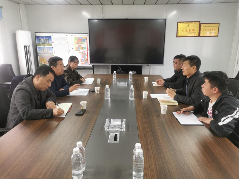 陜西建材科技公司黨委副書(shū)記、總經(jīng)理周紅一行到黃陵新材公司檢查指導調研