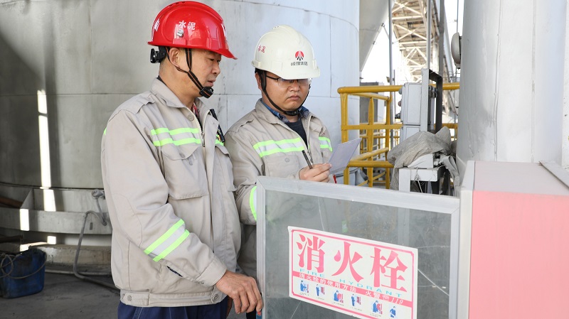 富平公司組織開(kāi)展兩會(huì )前安全環(huán)保大檢查