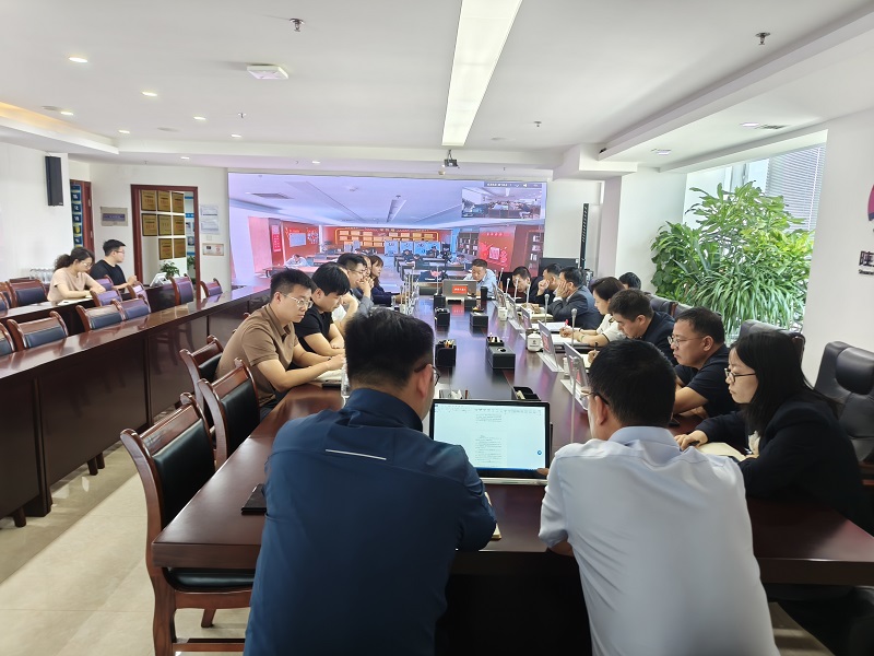 以務(wù)實(shí)之舉強化內部管理 激發(fā)企業(yè)發(fā)展新動(dòng)能——公司召開(kāi)圍繞“一個(gè)目標”、抓住“兩個(gè)載體”、強化“八個(gè)專(zhuān)項”攻堅月度專(zhuān)題總結分析會(huì )