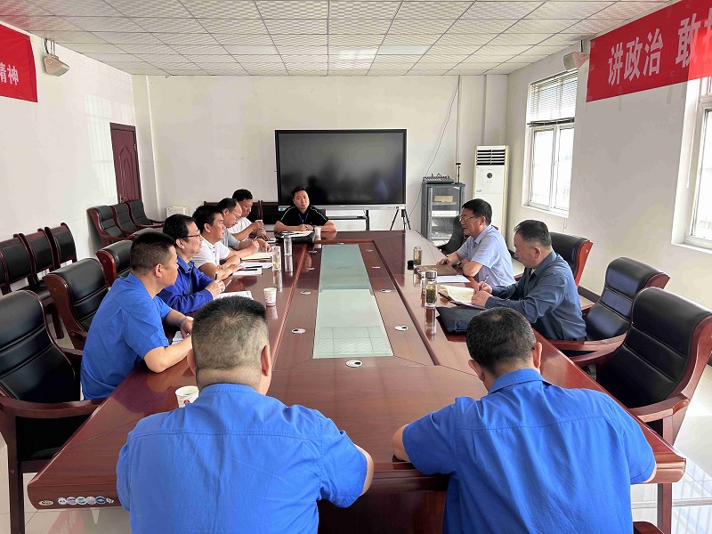 漢中市人大常委會(huì )黨組成員、副主任馮永清到賽柯瑞思公司考察調研